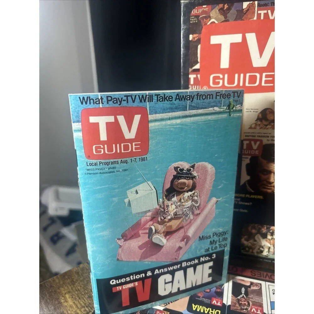 1984 TV Guide's TV Board Game Vintage Classic 6000 Trivia Questions  2 + Players